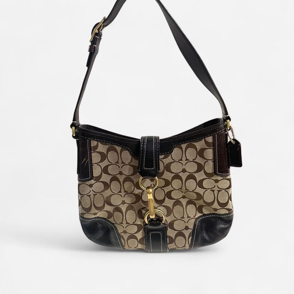 Coach Signature Shoulder Bag
